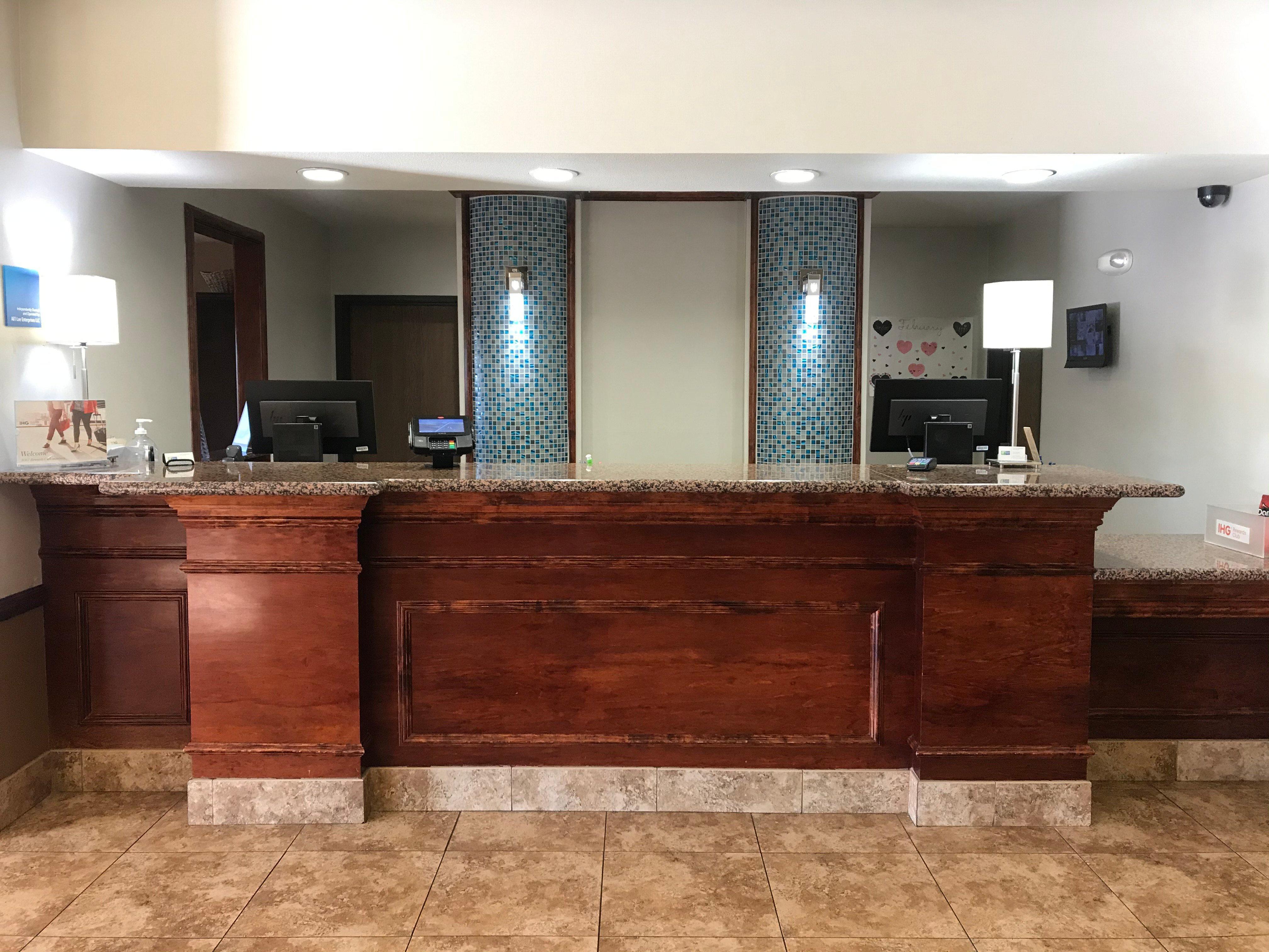 Holiday Inn Express Hotel & Suites Barstow, An Ihg Hotel Extérieur photo